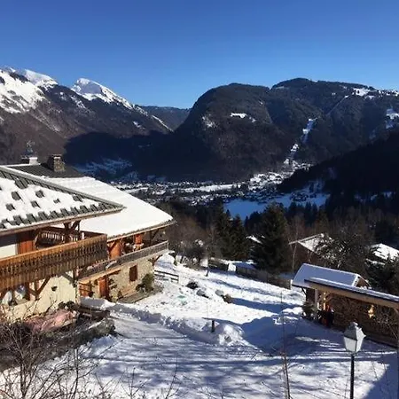 Nicole 木屋 La Cote d'Arbroz